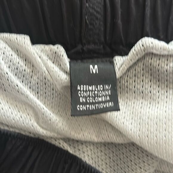 1990’s Vintage Patagonia River Shorts in Black Size M 5” - Picture 7 of 9